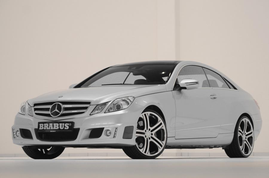  Mercedes-Benz E-Class Coupe by Brabus 2009 года  (фото 14 из 23)